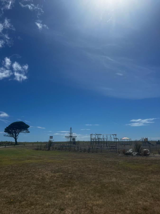 Carters By The Sea Motel Carters Beach Exterior foto